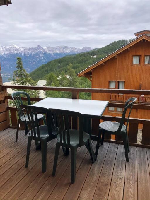 Chalet 4 Pers. Piscine Et Literie Toute Neuve. Puy-Saint-Vincent Exterior foto