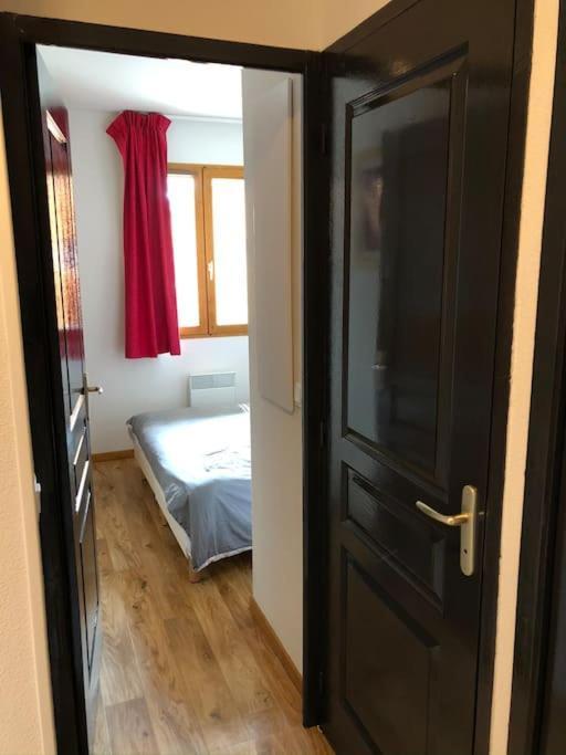 Chalet 4 Pers. Piscine Et Literie Toute Neuve. Puy-Saint-Vincent Exterior foto
